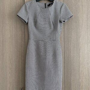 Black & White Houndstooth Sheath Dress – Classic Workwear